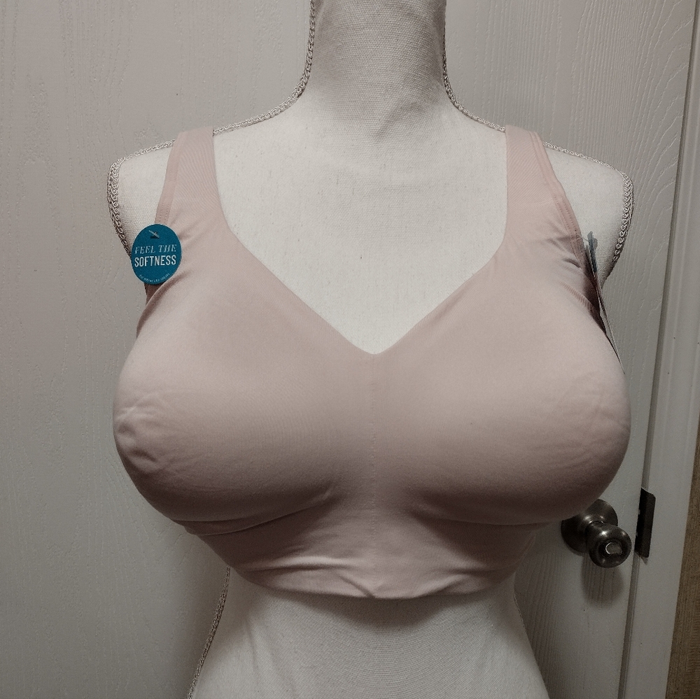 Vanity Fair Radiant Collection Comfort Bra - Beige